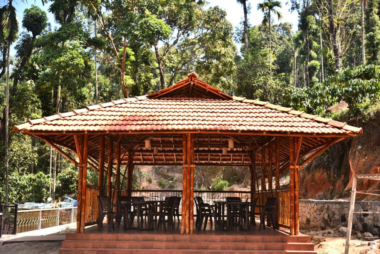 Chembra Adobe Kalpetta Exterior foto